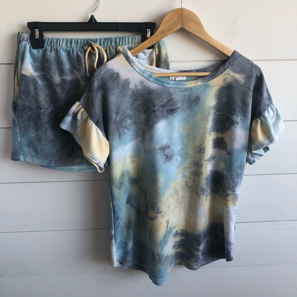 sweet lovely Tops - SWEET LOVELY By Jen Two Piece Mat Hong Tie Dye Set